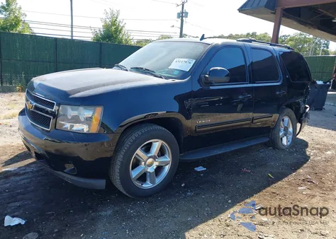 2014 Chevrolet Tahoe Lt z USA, uszkodzony, nr VIN 1GNSKBE0XER166415